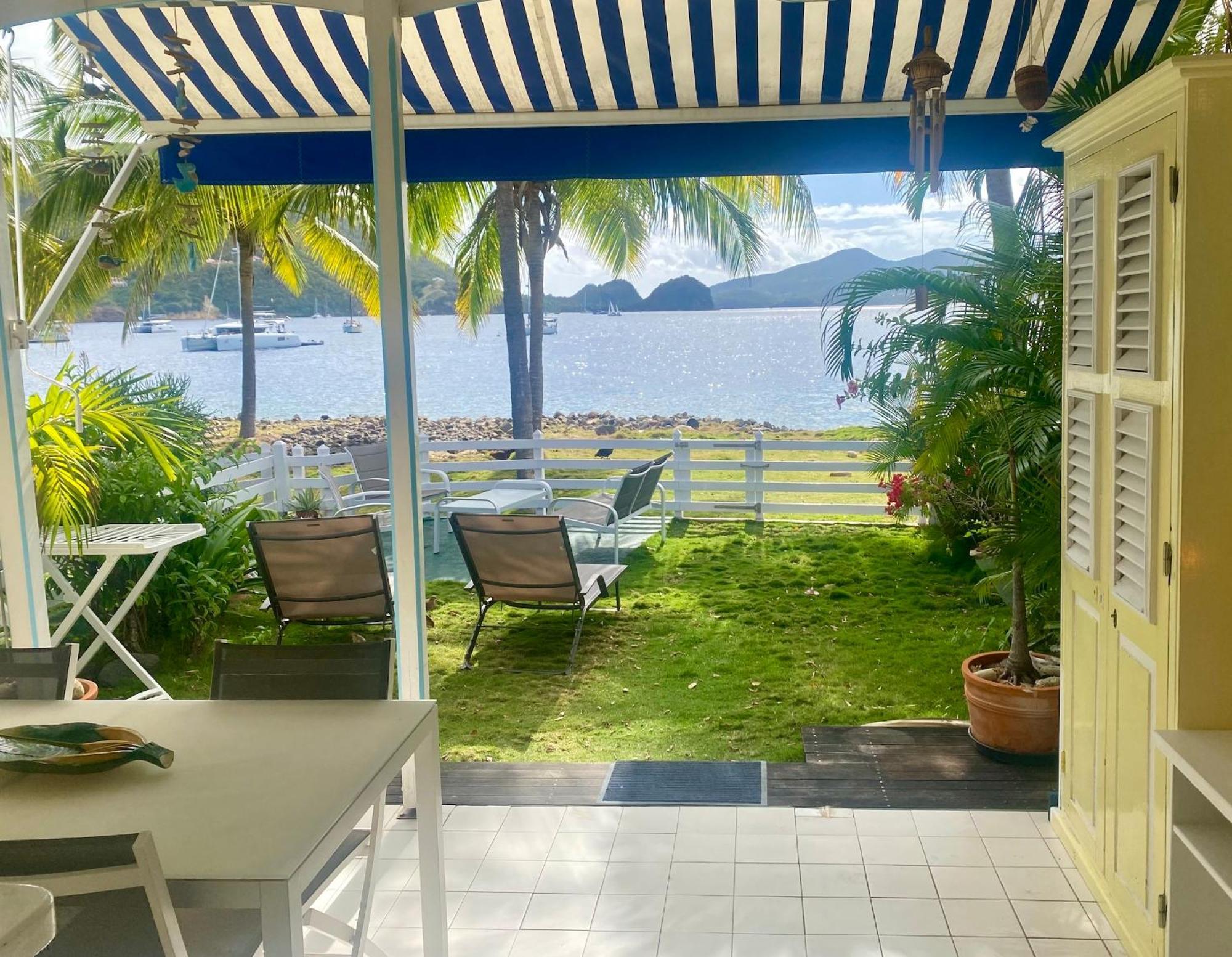 Bungalow Anolis Face A La Mer A 2 Min De La Plage. Terre-De-Haut ภายนอก รูปภาพ
