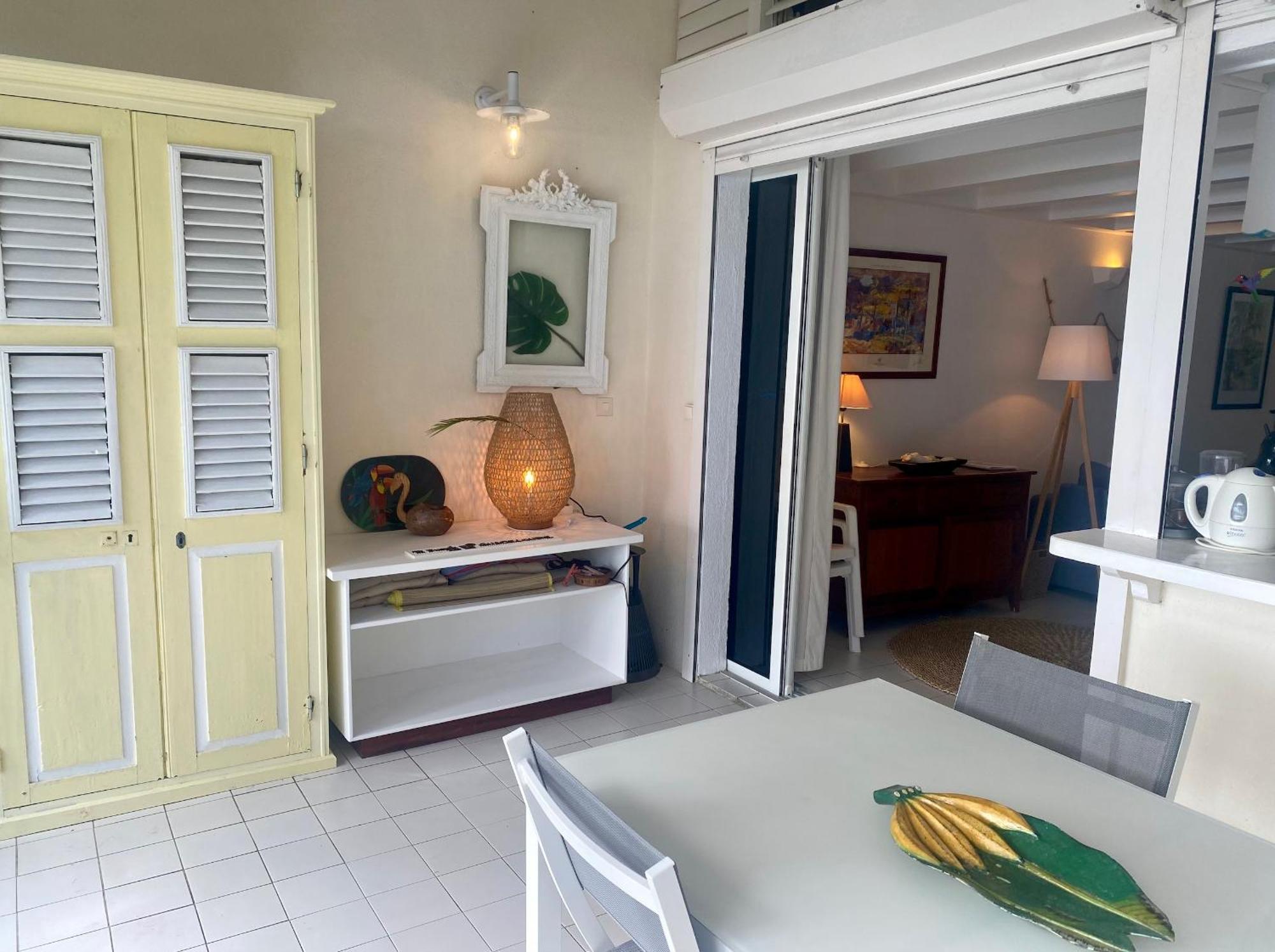 Bungalow Anolis Face A La Mer A 2 Min De La Plage. Terre-De-Haut ภายนอก รูปภาพ